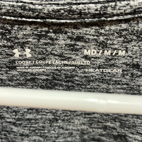 Under Armour Womens Medium - Picture 2 of 2